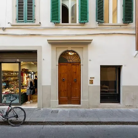 Keys Of Italy - Maytreya - Albero 2 - Train Station Two Bedroom Flat 2nd Floor 公寓 *